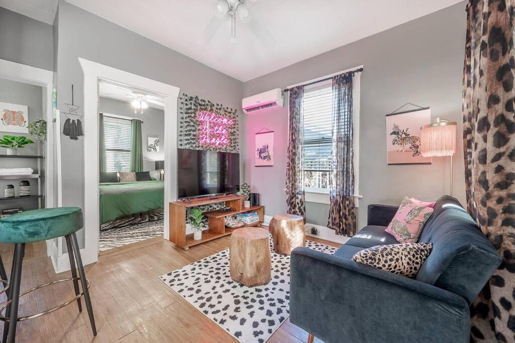 Jungle Themed Apt. Close To Coffee, Food + Shops! Tampa Eksteriør billede